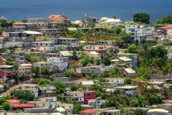 Les conditions d'habitat s'améliorent à Mayotte, même si les cases en tôles représentent toujours quatre logements sur dix 