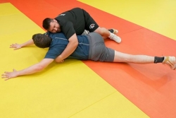 VIDÉO. La Calédonie se lance dans la lutte, pour décrocher plus de médailles aux Jeux du Pacifique