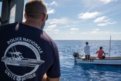 Des hubs de retour pour les migrants : une piste écartée par Emmanuel Macron, malgré de nombreuses impossibilités d'expulsions à Mayotte