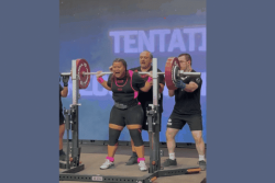 Hinaata Teriinoho, l’étoile de Bora Bora, sacrée championne de France de force athlétique avec une pluie de records