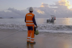 Fibre optique : le câble sous-marin Lum@link tiré sur la plage de Montabo