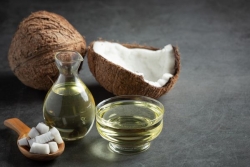 Huile de coco : de nouvelles études confirment ses bienfaits pour la peau