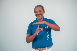 Décès de Denis Adenet-Louvet, l’une des voix emblématiques des sports et du créole à Martinique La 1ère
