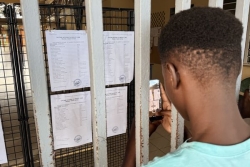 Contrôle continu, manque de profs, niveau fragile : pourquoi seulement un collégien sur deux a eu son brevet cette année en Guyane