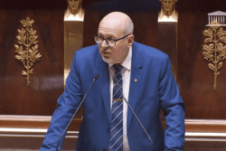 "Je crois que c'est un texte profondément humaniste" : Stéphane Lenormand a voté en faveur du droit à l'aide à mourir