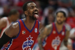 Champion de Russie pour la 3ème fois avec le CSKA Moscou, le basketteur Livio Jean-Charles se ressource en Guyane, avant de repartir pour 2 ans supplémentaires avec son club 
