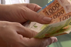 Salaire minimum, licence d’Aircalin, infirmiers suspendus : les dernières décisions du 18e gouvernement calédonien avant l’élection du 19e