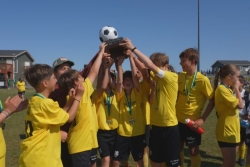 Tournoi international de football : immersion dans le quotidien des jeunes de l'ASIA loin de chez eux