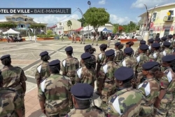 Au RSMA, une quarantaine de volontaires reçoivent leur drapeau et poursuivent leur engagement