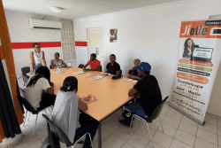 À Saint-Martin, des ateliers pour reprendre confiance grâce à la lutte contre l’illettrisme