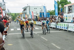 CLASSEMENT. Tour cycliste de Guadeloupe 2026 : journée de tous les bouleversements, Tobias Nolde vainqueur, Owen Cole en jaune