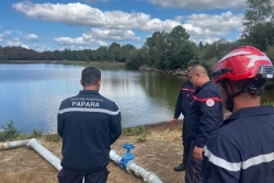 Incendie en Gironde : les pompiers polynésiens se déploient pour prévenir les feux de tourbe