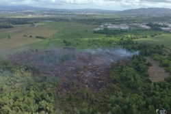 Incendie dans la mangrove de Génipa : le feu désormais fixé, deux foyers résiduels persistent