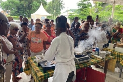 VIDEO. À l’occasion de la Saint-Laurent, les cuisiniers font le show à Fonds-Saint-Denis