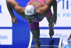 La guyanaise Analia Pigrée en finale du 50 m dos des Championnats d'Europe 