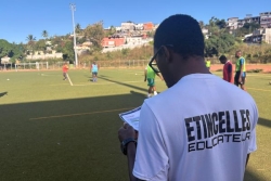 Discrimination, mixité, violences sexistes, le foot mahorais forme ses éducateurs