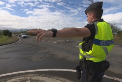 Cinq morts dans deux accidents de la route entre La Foa et Bourail