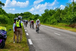 Prime Tatie Léodate : ses enfants perpétuent la tradition en faveur des coureurs du Tour de Guyane