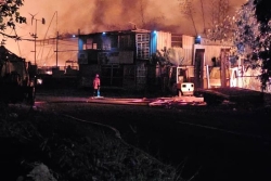 Le feu de Barakani est toujours en cours ce dimanche matin, une quarantaine de pompiers mobilisés