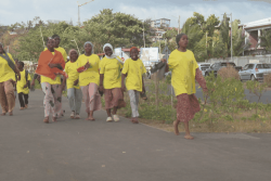 Des centaines de randonneurs dans les rues de M'tsapéré pour le Grand Majimbini