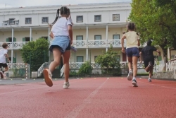 "La qualité de la condition physique est une condition de la réussite scolaire" : élèves de 6e et 2nde testés sur leurs aptitudes physiques