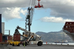 Port de Longoni : la société MCG laisse place à l’EPPCM