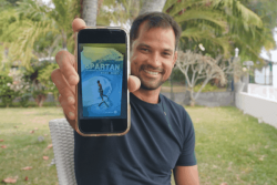 "Spartan" se livre : le légendaire surfeur Michel Bourez publie son autobiographie