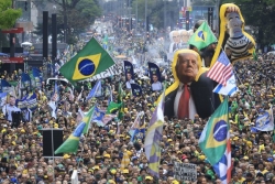 Guerre des juges au Brésil : la Cour suprême se déchire sur la suspension du chef de la police avant l'élection entre Lula et Bolsonaro