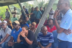 "On espère reprendre du service bientôt..." Les chauffeurs de bus se réunissent alors que Martinique Transport annonce que les services ne reprendront pas demain