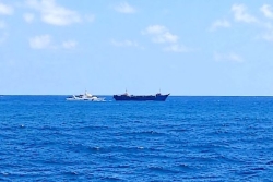 Comores : le navire venu d’Afrique a été repoussé vers les eaux internationales avec 147 migrants 