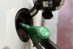 Le prix du carburant devrait frôler les 2 euros en octobre annonce le préfet sur Réunion la 1ère