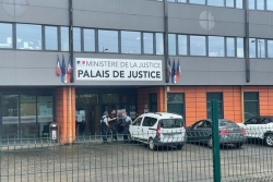 Meurtre d’une quinquagénaire à Kourou : le suspect mis en examen pour homicide volontaire