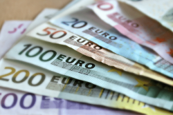 Délais de paiement : la Guyane progresse, mais reste supérieure aux chiffres de l'Hexagone selon l'IEDOM