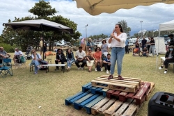 Rentrée des groupes d'action LFI à La Réunion : la députée Emeline K/Bidi approuve le programme de Jean-Luc Mélenchon, "un vrai programme de gauche"
