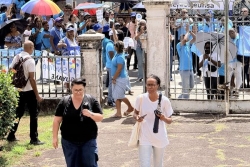 Grève de la fonction publique à Saint-Laurent-du-Maroni : environ 150 manifestants face à la vie chère dans l’Ouest