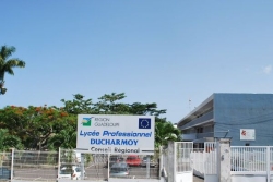 Saint-Claude : un mineur interpellé après une tentative d’incendie devant le lycée Ducharmoy