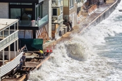 Hausse du niveau de la mer à venir en Californie en raison d'une onde océanique géante
