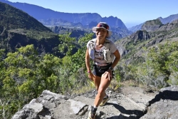 GRAND RAID 2026 : un an après sa victoire sur la Diagonale, Blandine L’Hirondel vient courir la Mascareignes pour Lola
