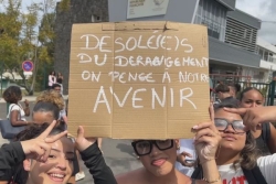 Mobilisation lycéenne à La Réunion : une intersyndicale apporte son soutien aux jeunes manifestants, dont les revendications sont "légitimes"