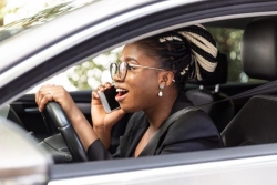 Téléphone au volant : la suspension temporaire du permis de conduire désormais généralisée