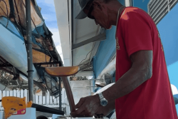 PORTRAIT. Teraupoo Papi Richmond, légende vivante de la construction de pirogues à voile à Faa'a