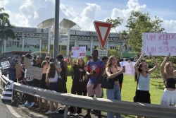 "La difficulté, c’est de pouvoir mobiliser ceux qui contestent le système" : dans les lycées, le dialogue s’organise malgré les blocages