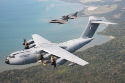 Dans l'océan Indien, l'armée française veut s'affirmer sur fond de rivalités régionales