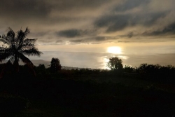 La Réunion : du soleil ce matin dans l’Ouest, des nuages dans l’Est, de la grisaille et des averses cet après-midi