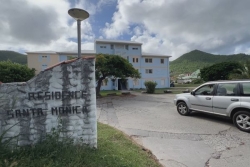 Insalubrité : "Des fuites dans tous les coins", des locataires de la SIG se disent délaissés par le bailleur social