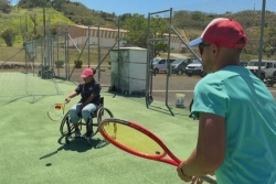 Une initiation au paratennis pour favoriser l'inclusion des personnes en situation de handicap