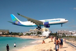 Air Caraïbes renforce ses liaisons vers Saint-Martin avec un vol quotidien depuis la Guadeloupe