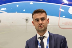 Parti en métropole pour finaliser sa formation de steward, le Miquelonnais Allan Poirier est désormais diplômé