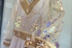 Après les communions, que deviennent les tenues des jeunes filles ?