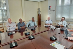 Barrages en Martinique : un couvre-feu entre 22h et 5h sur 6 communes